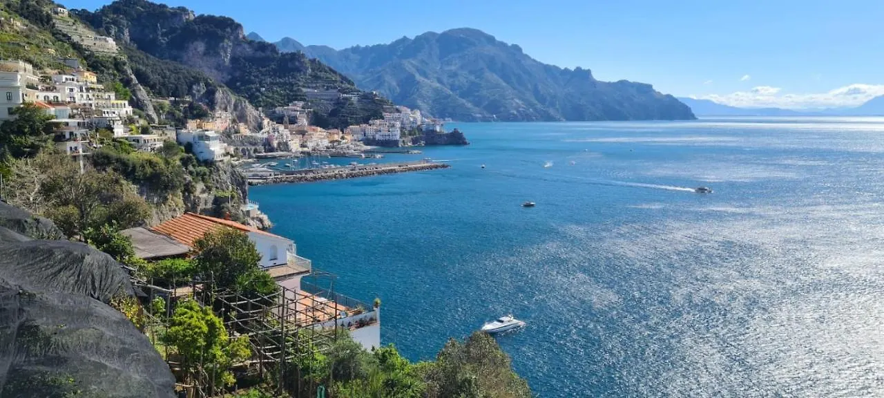別荘 Amalfi Blu Paradise